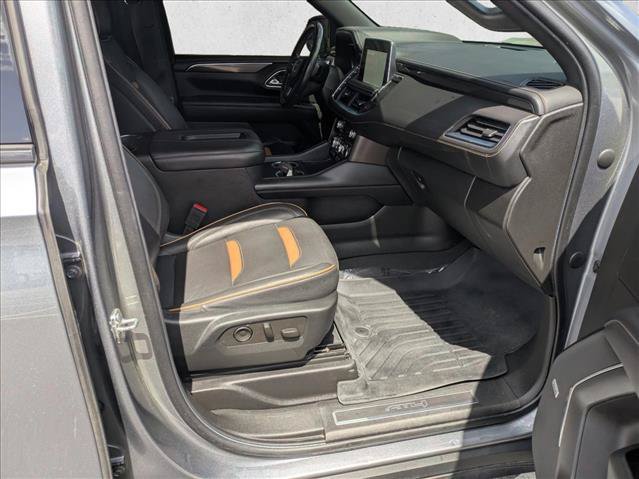 Used 2022 GMC Yukon XL AT4 w/ Technology Package AWD/4WD image 18