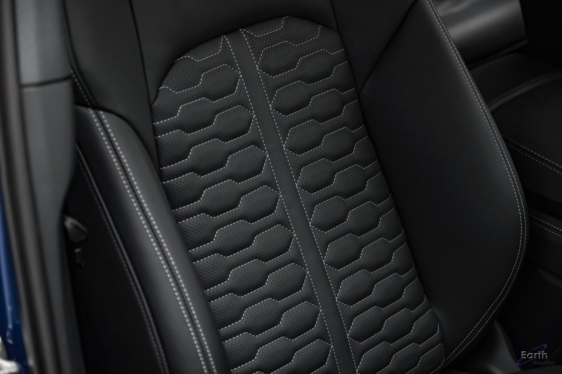 Used 2025 Audi RS 6 performance image 48