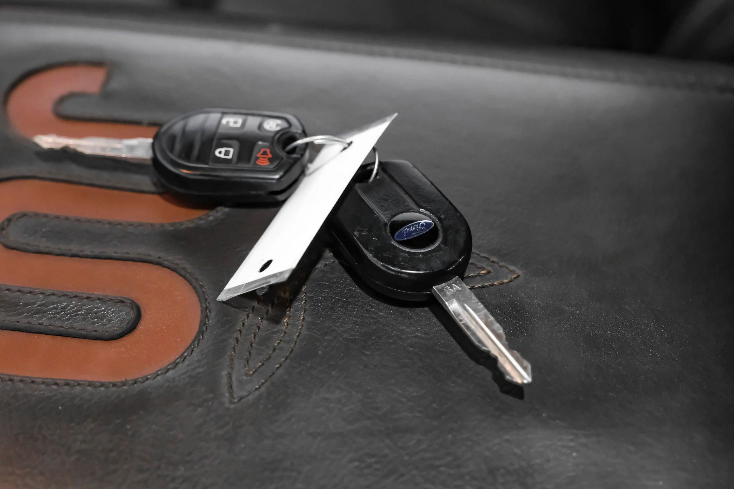 Used 2016 Ford F350 King Ranch w/ Snow Plow Prep Package image 58