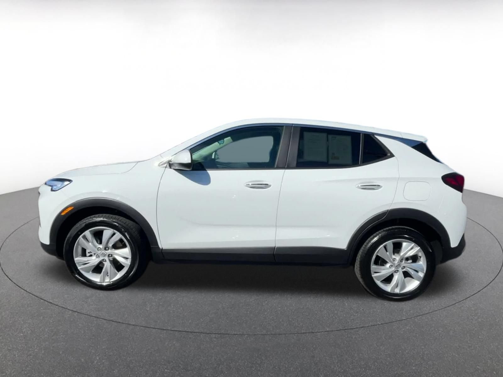 Used 2026 Buick Encore GX Preferred AWD/4WD image 8