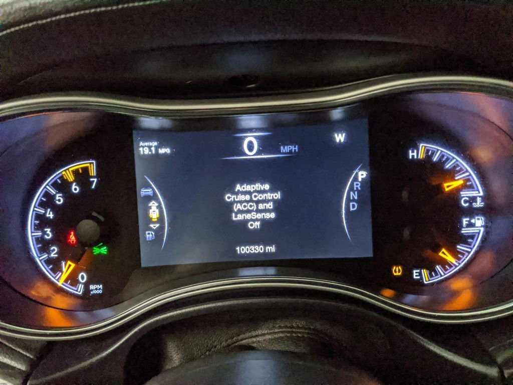 Used 2018 Jeep Grand Cherokee Summit image 18