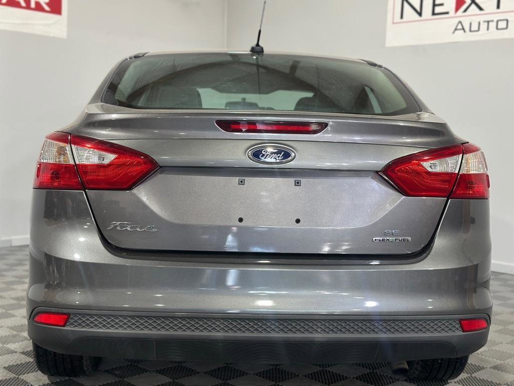 Used 2014 Ford Focus SE FWD image 9