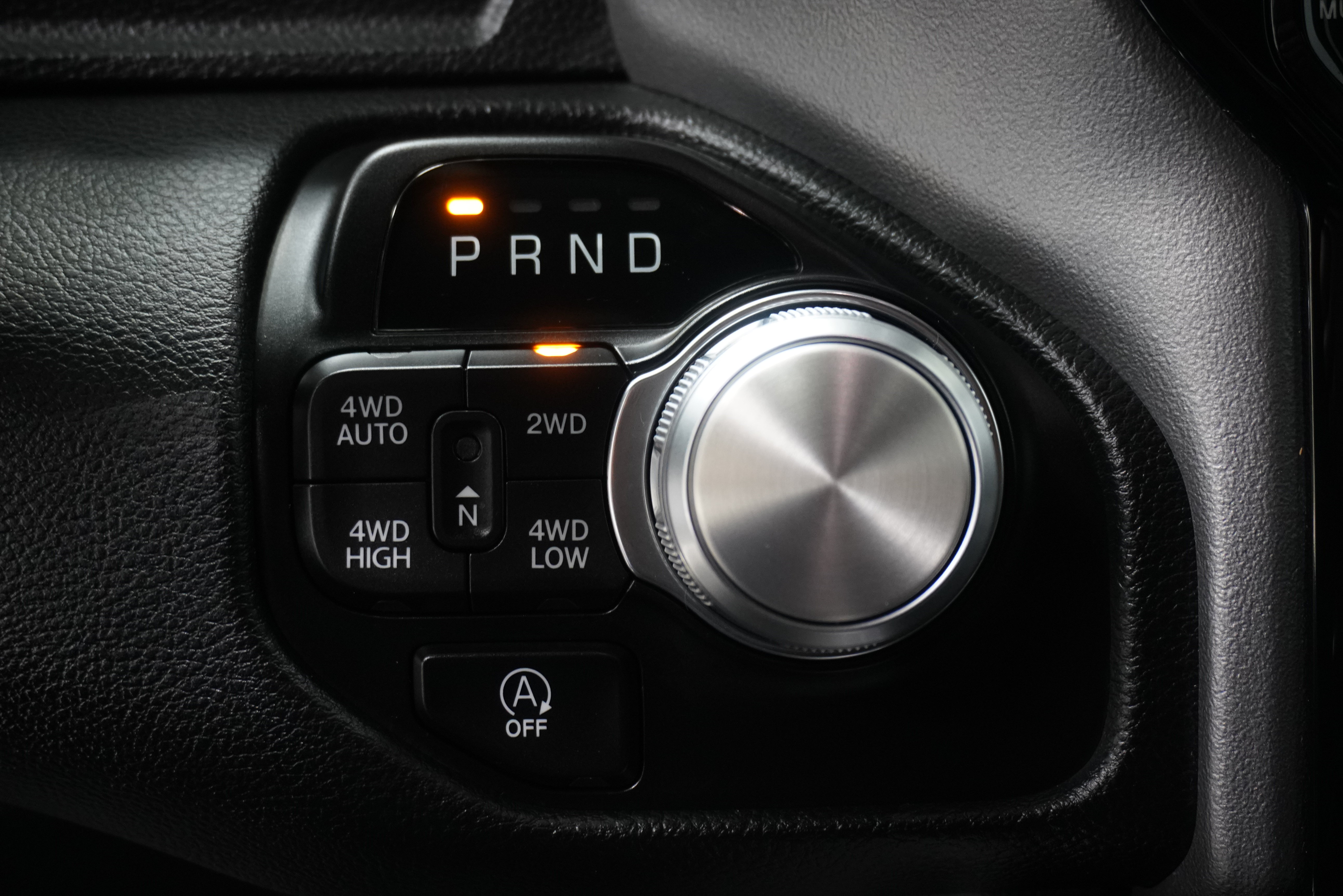 Used 2024 RAM 1500 Laramie AWD/4WD image 27