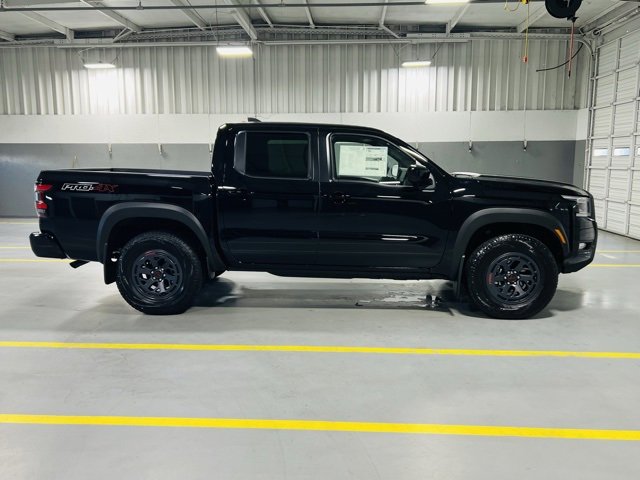 New 2025 Nissan Frontier PRO-4X w/ Interior Protection Package image 16
