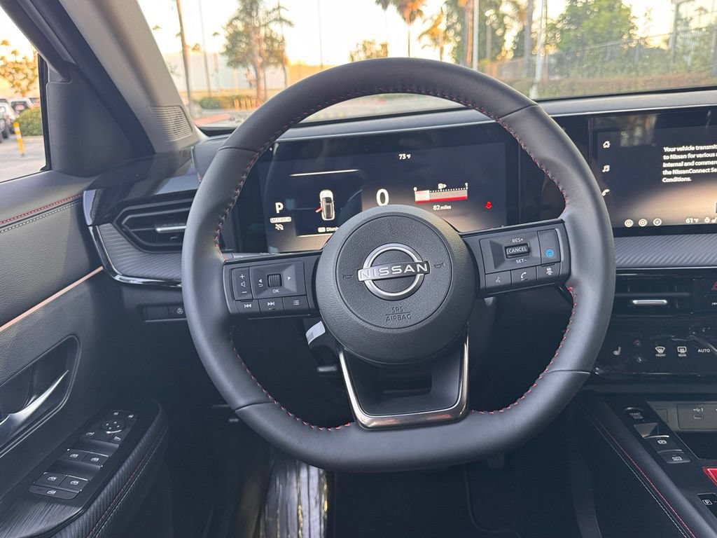 New 2026 Nissan Kicks SR w/ SR Premium Package FWD image 14