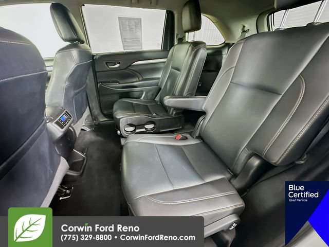 Used 2019 Toyota Highlander XLE AWD/4WD image 28