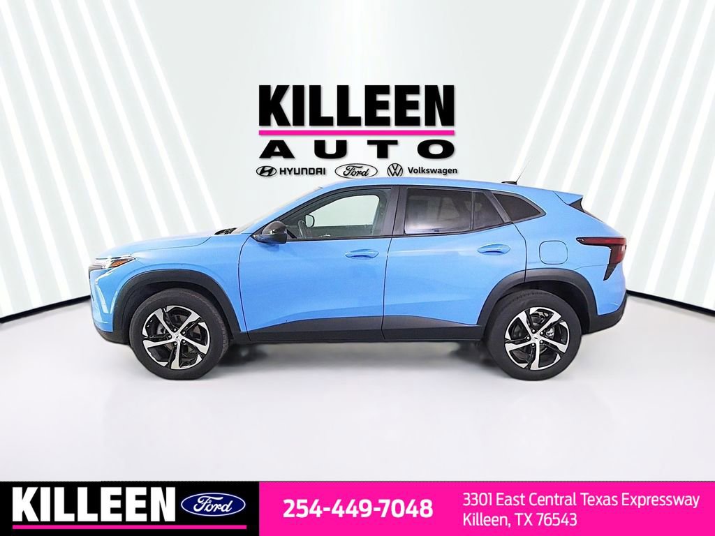 Used 2024 Chevrolet Trax RS w/ Driver Confidence Package image 4