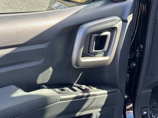 Used 2013 Honda Ridgeline RTS image 15