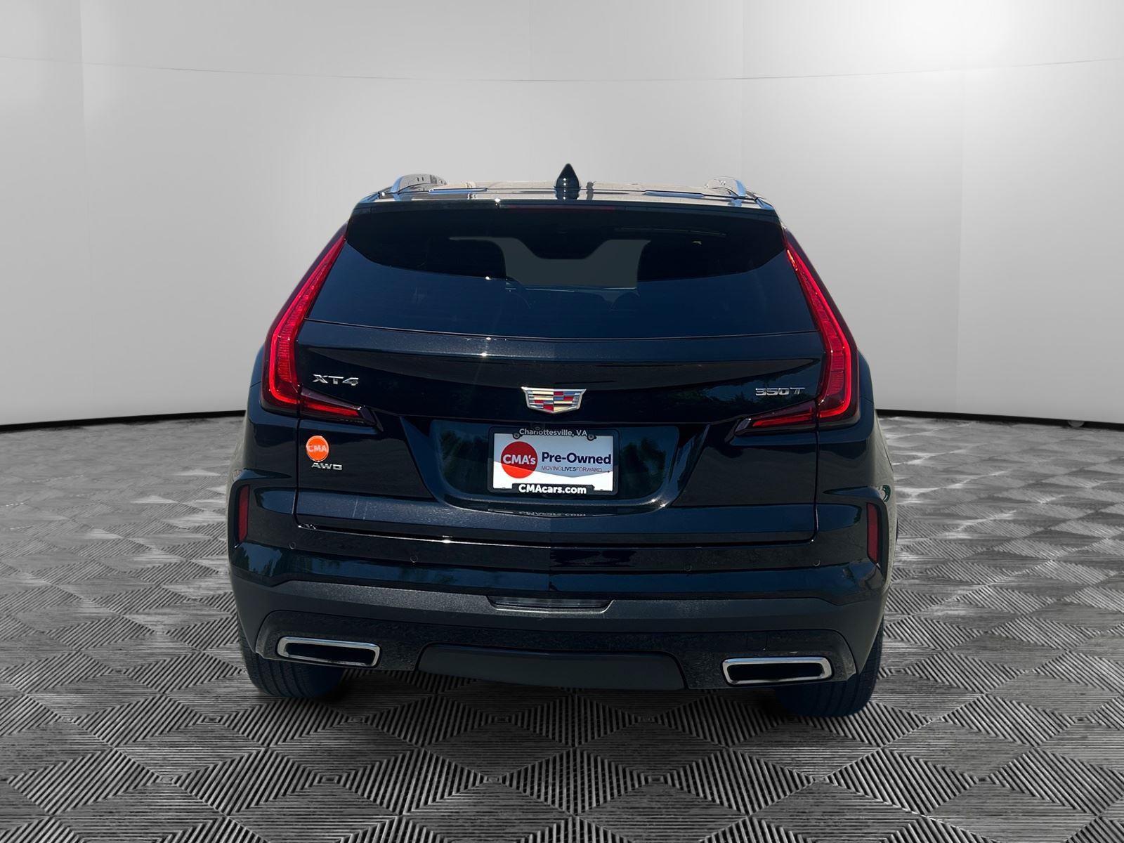 Used 2025 Cadillac XT4 Premium Luxury AWD/4WD image 4