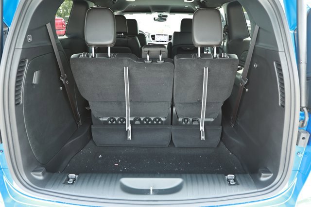 New 2027 Chrysler Pacifica Select FWD image 10