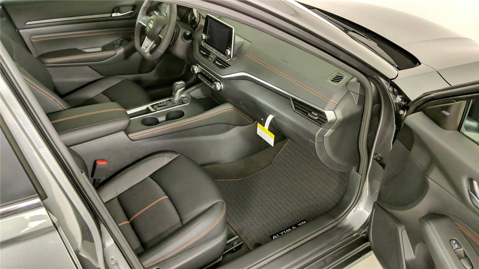 Used 2022 Nissan Altima 2.0 SR image 34