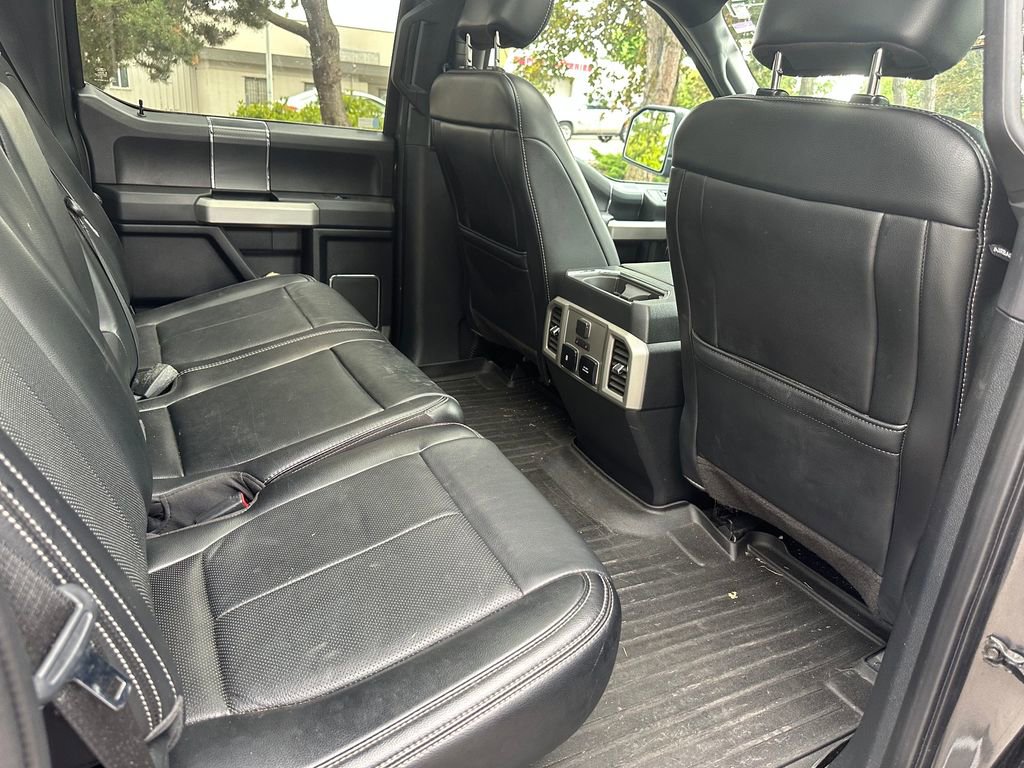 Used 2019 Ford F150 Lariat w/ Equipment Group 502A Luxury AWD/4WD image 18