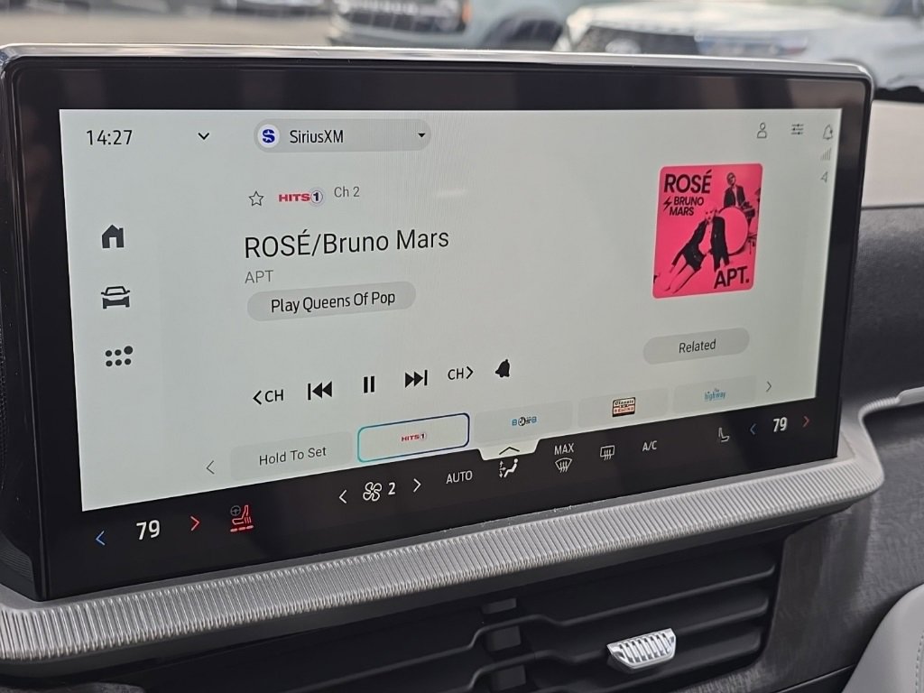 New 2026 Ford Explorer Platinum image 28