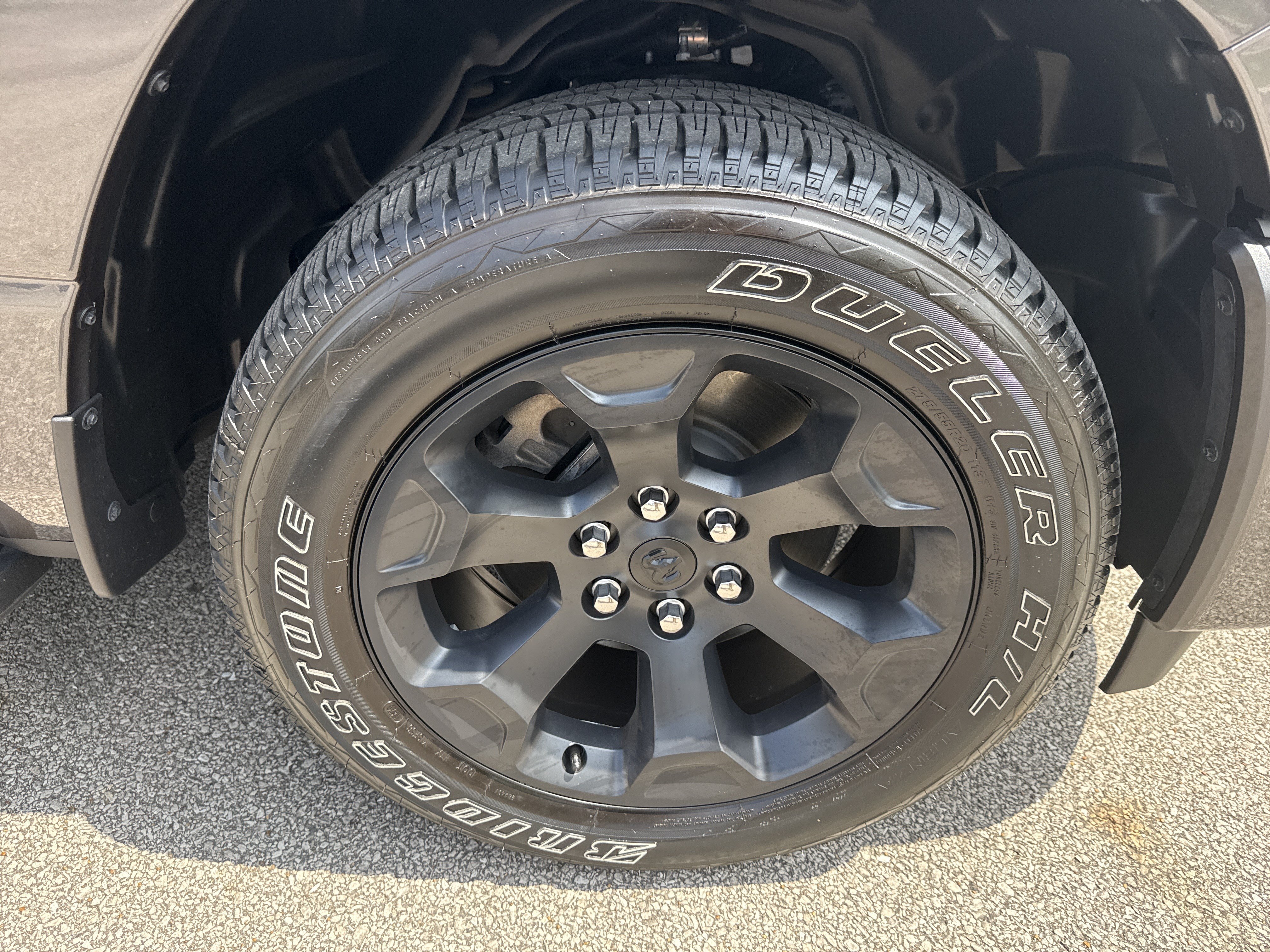 New 2026 RAM 1500 Express AWD/4WD image 14