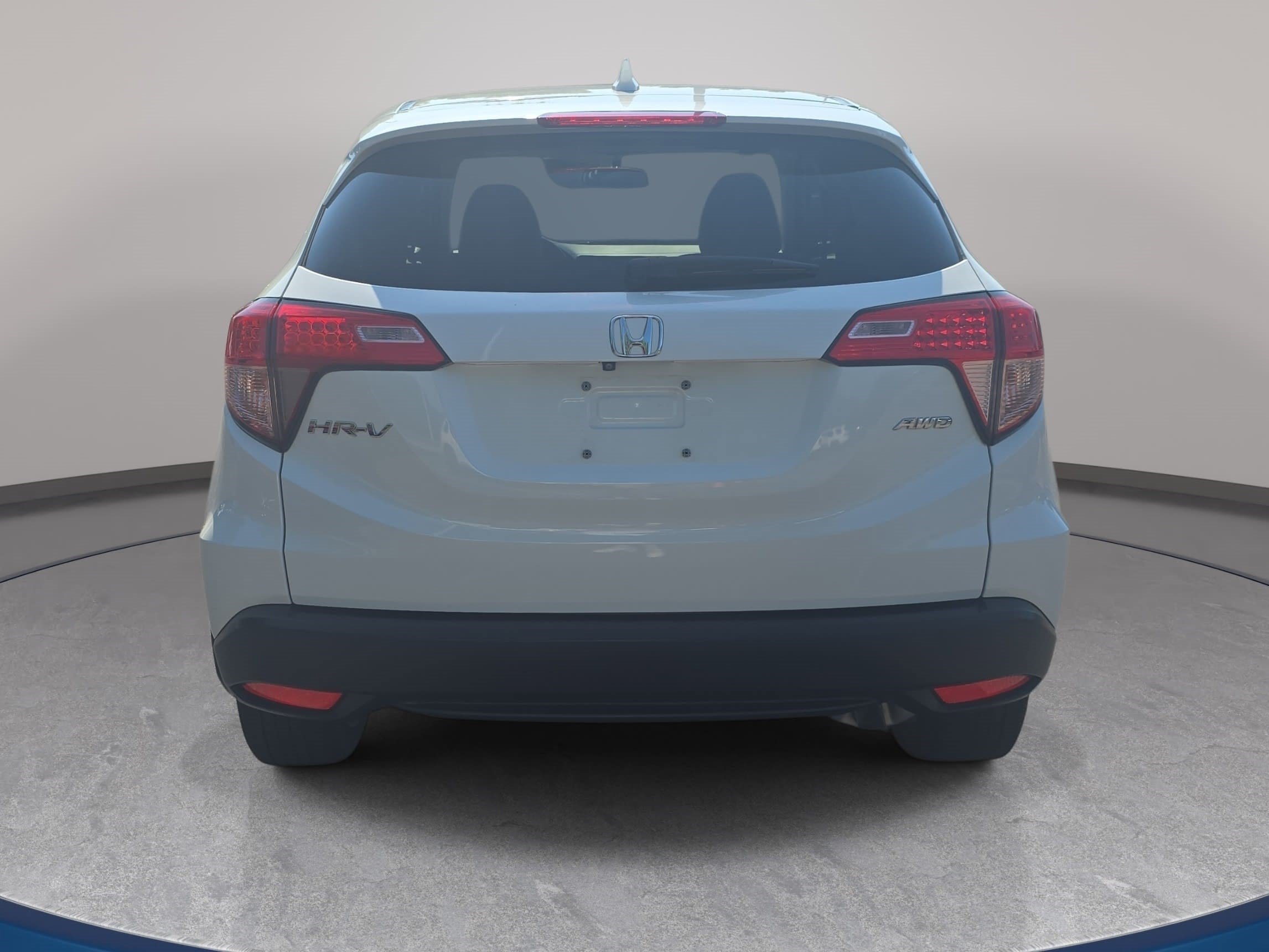 Used 2017 Honda HR-V EX image 6