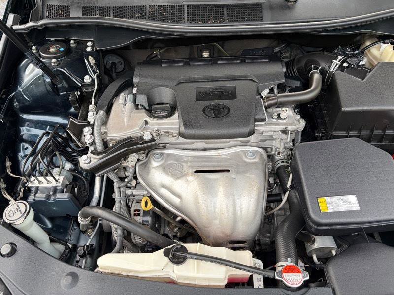 Used 2016 Toyota Camry SE image 37