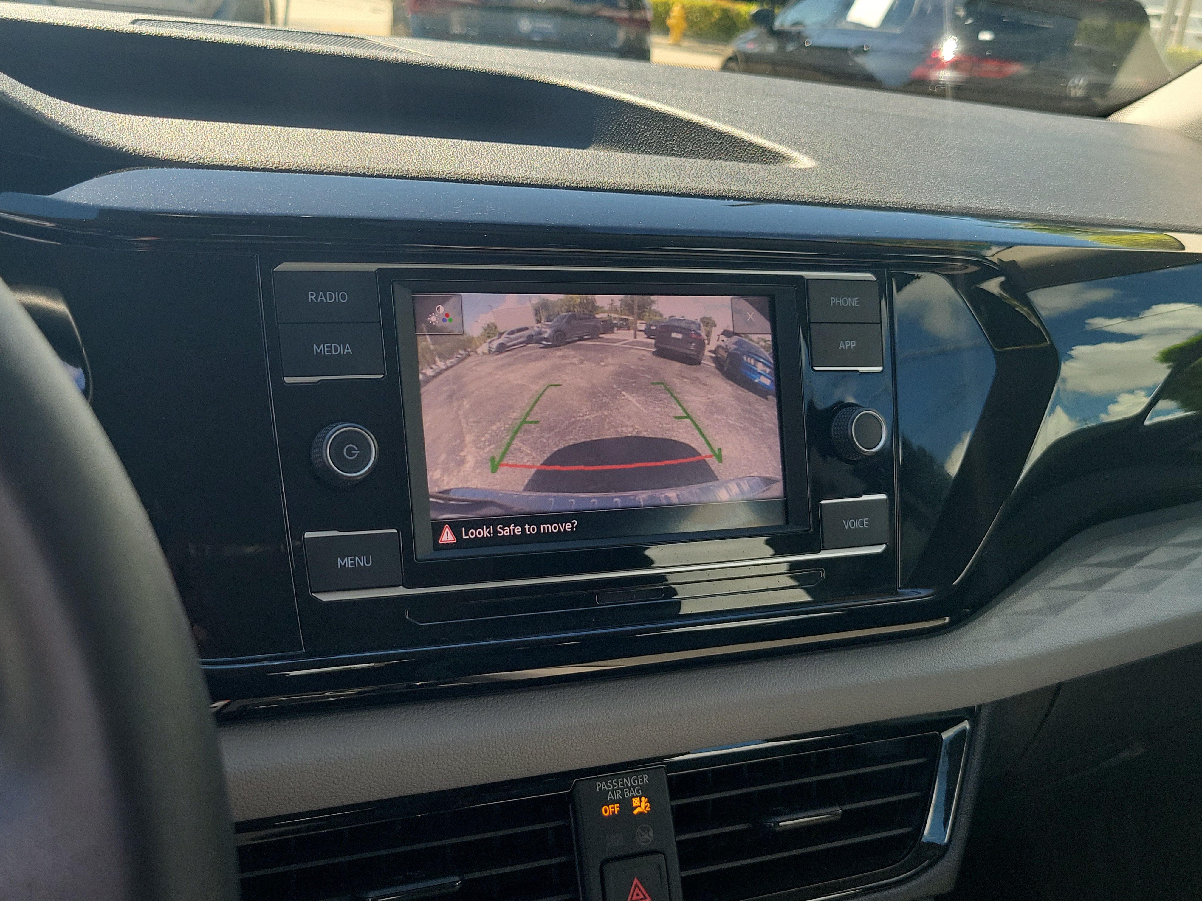 Certified 2023 Volkswagen Taos S FWD image 28