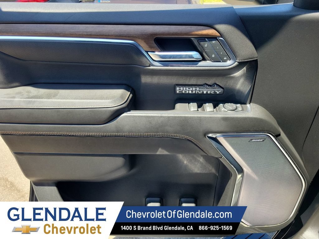 Certified 2023 Chevrolet Silverado 1500 High Country w/ High Country Premium Package AWD/4WD image 37