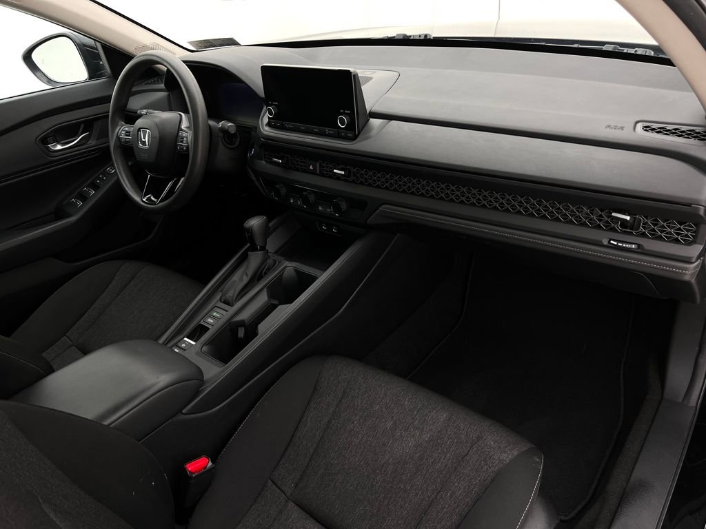 Used 2024 Honda Accord EX image 13