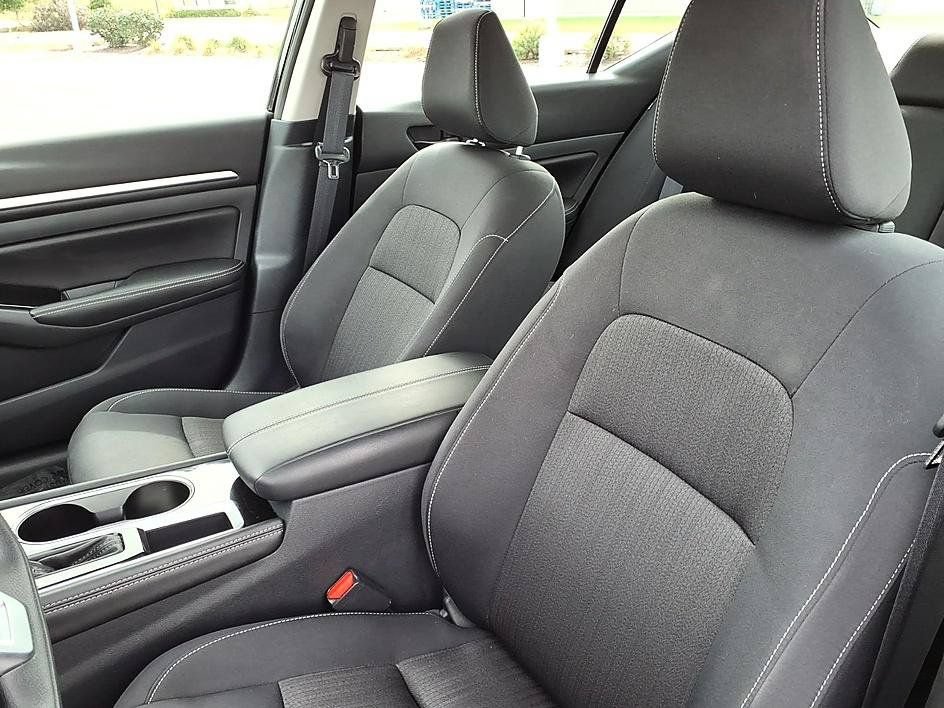 Used 2023 Nissan Altima 2.5 SV FWD image 15