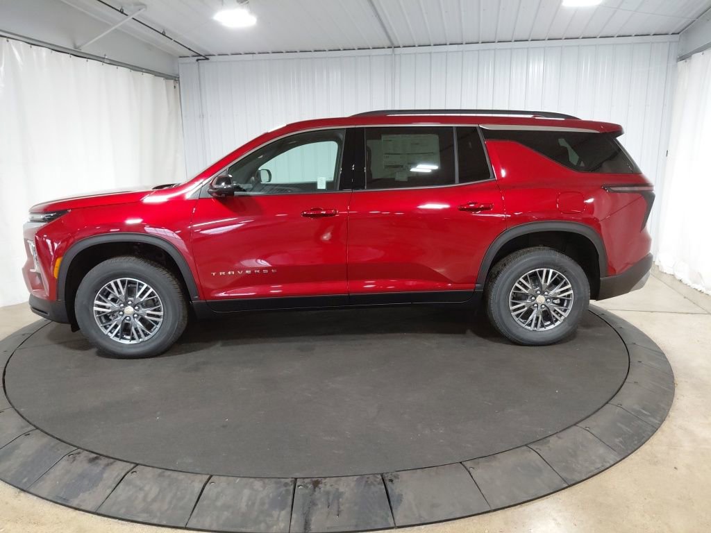 New 2026 Chevrolet Traverse LT w/ Driver Confidence Package image 2