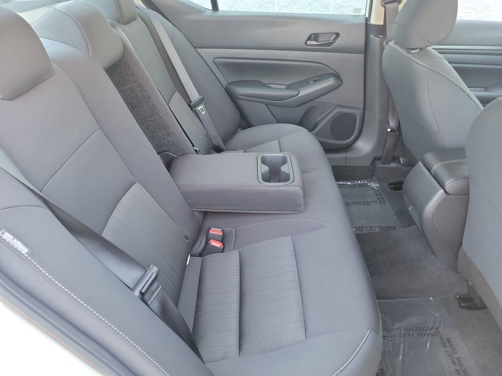 Used 2025 Nissan Altima 2.5 S FWD image 17