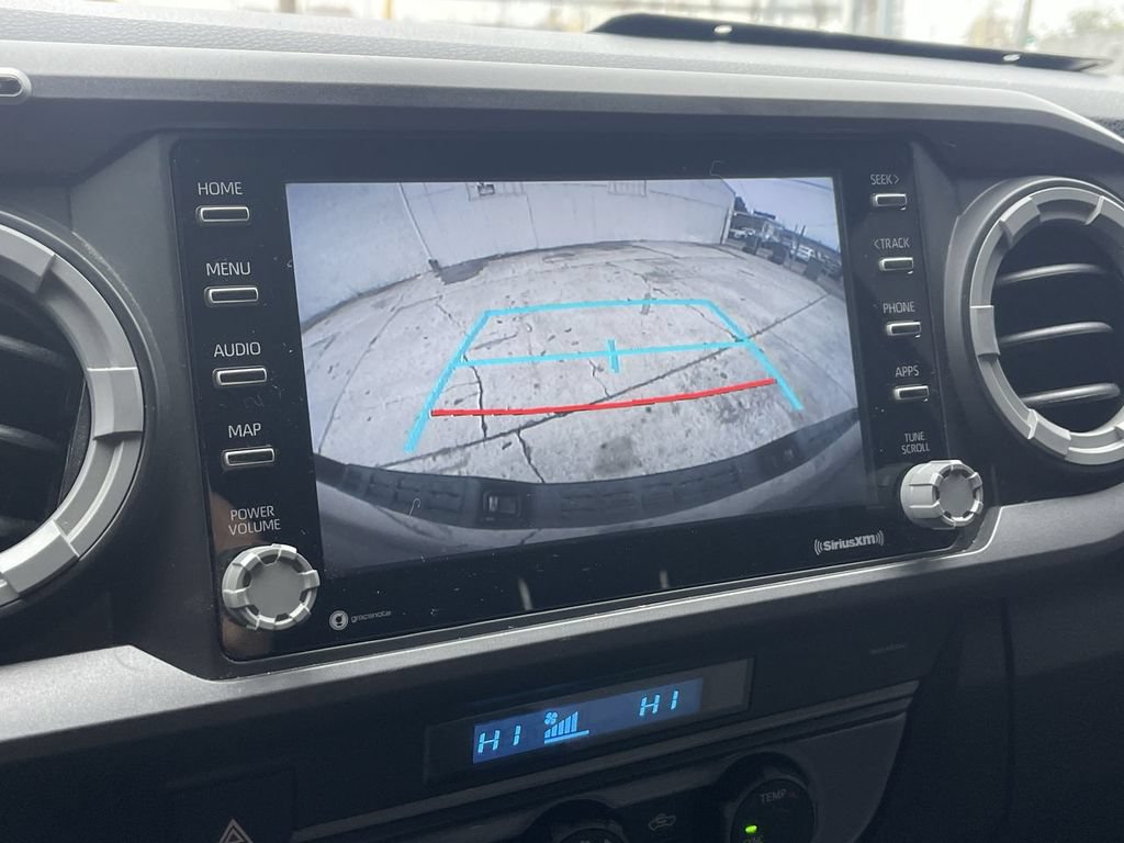 Used 2022 Toyota Tacoma TRD Off-Road w/ Technology Package AWD/4WD image 14