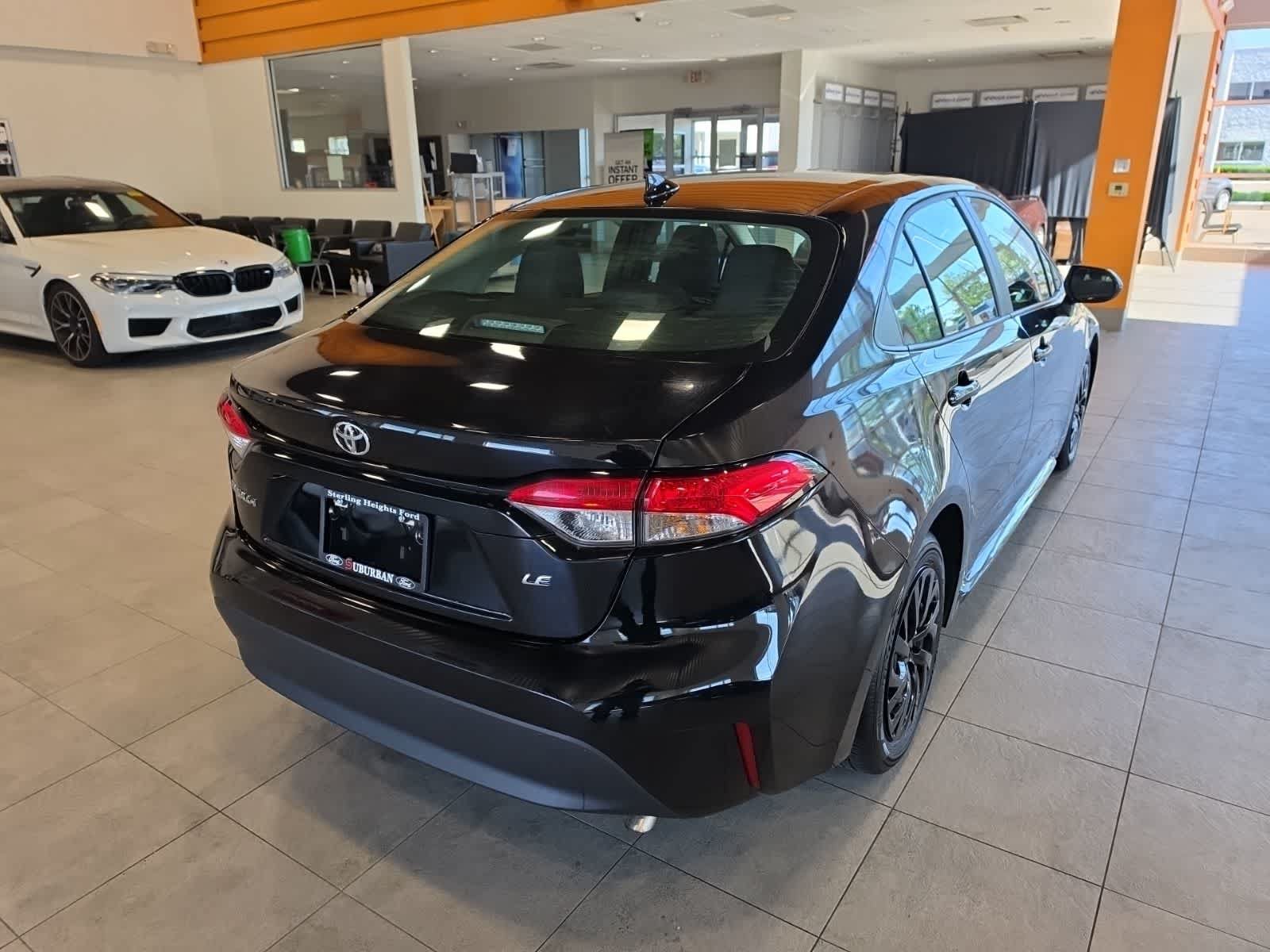 Used 2024 Toyota Corolla LE FWD image 8