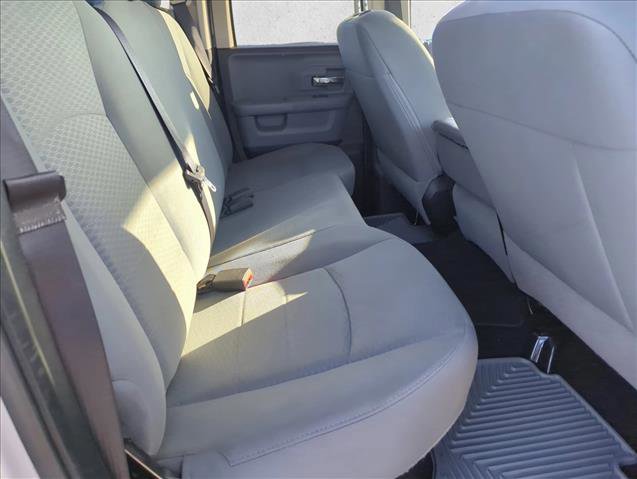 Used 2016 RAM 1500 Classic SLT RWD image 22