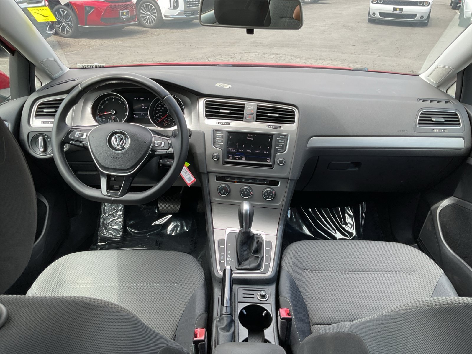 Used 2017 Volkswagen Golf S AWD/4WD image 13