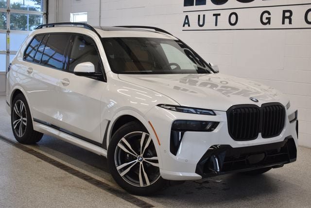 New 2027 BMW X7 xDrive40i w/ M Sport Package AWD/4WD image 34