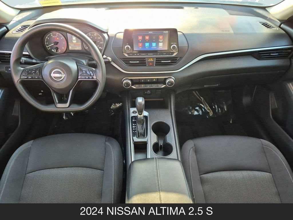 Certified 2024 Nissan Altima 2.5 S FWD image 13