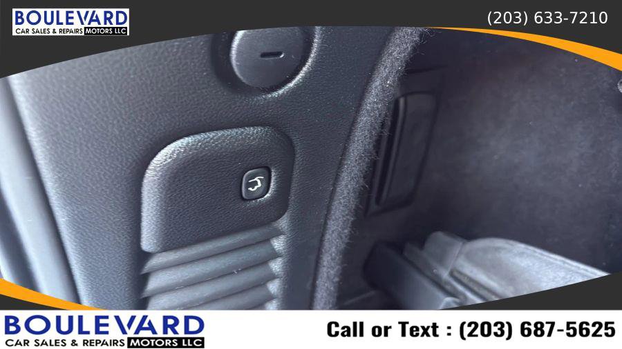 Used 2017 Dodge Durango R/T w/ Technology Group image 37