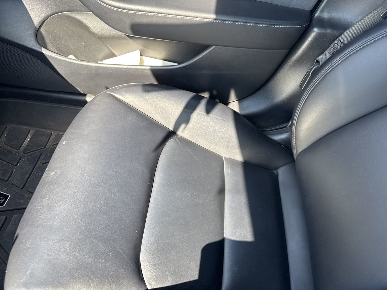 Used 2020 Tesla Model 3 Standard Range Plus image 8