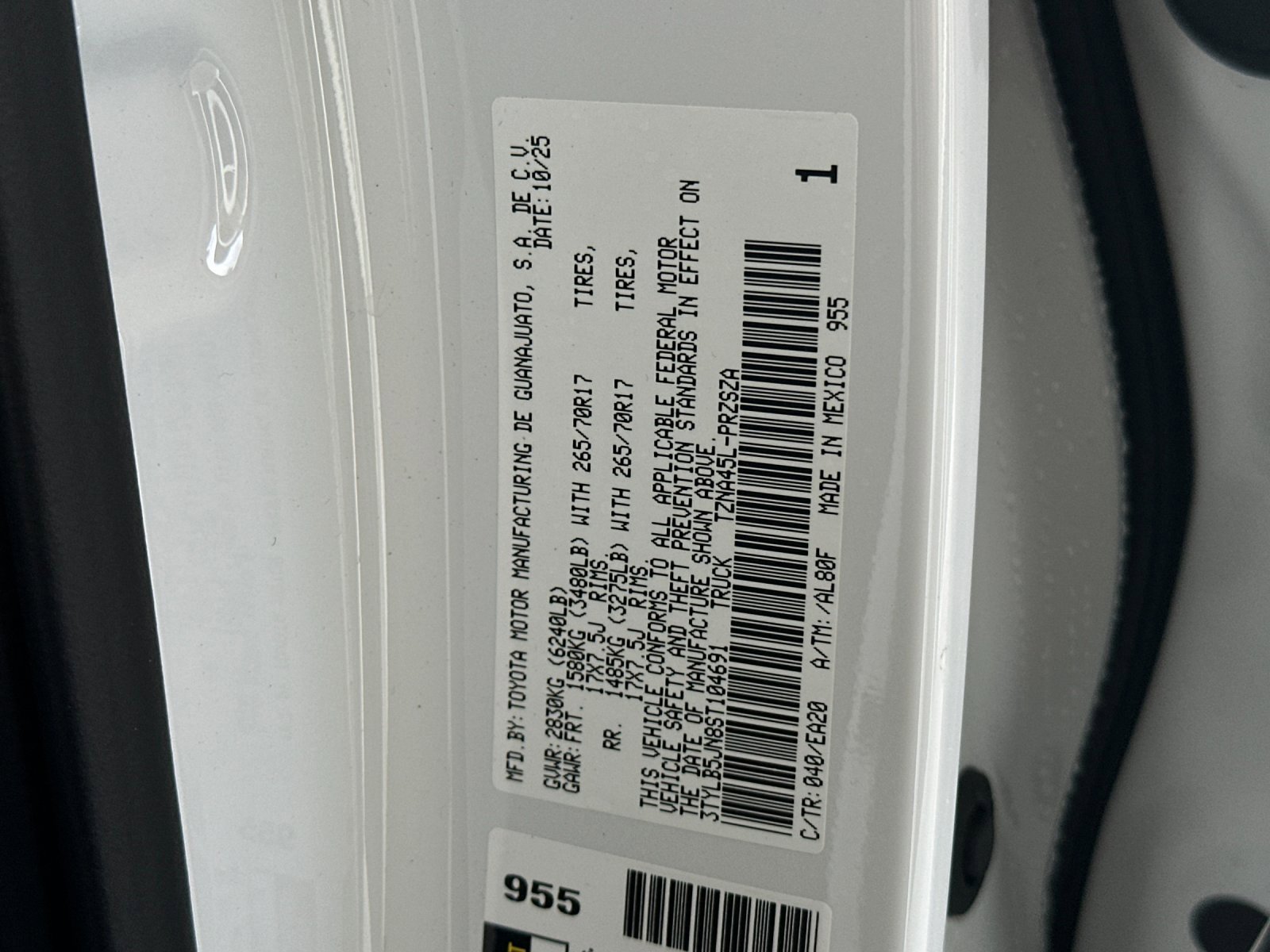 New 2025 Toyota Tacoma TRD Off-Road image 27