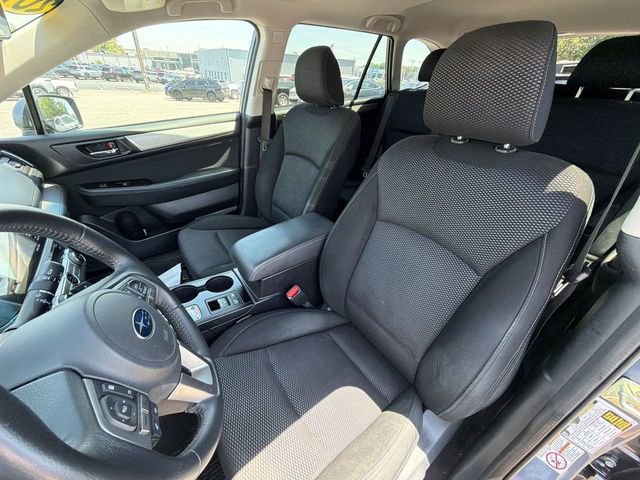 Used 2017 Subaru Outback 2.5i Premium AWD/4WD image 13