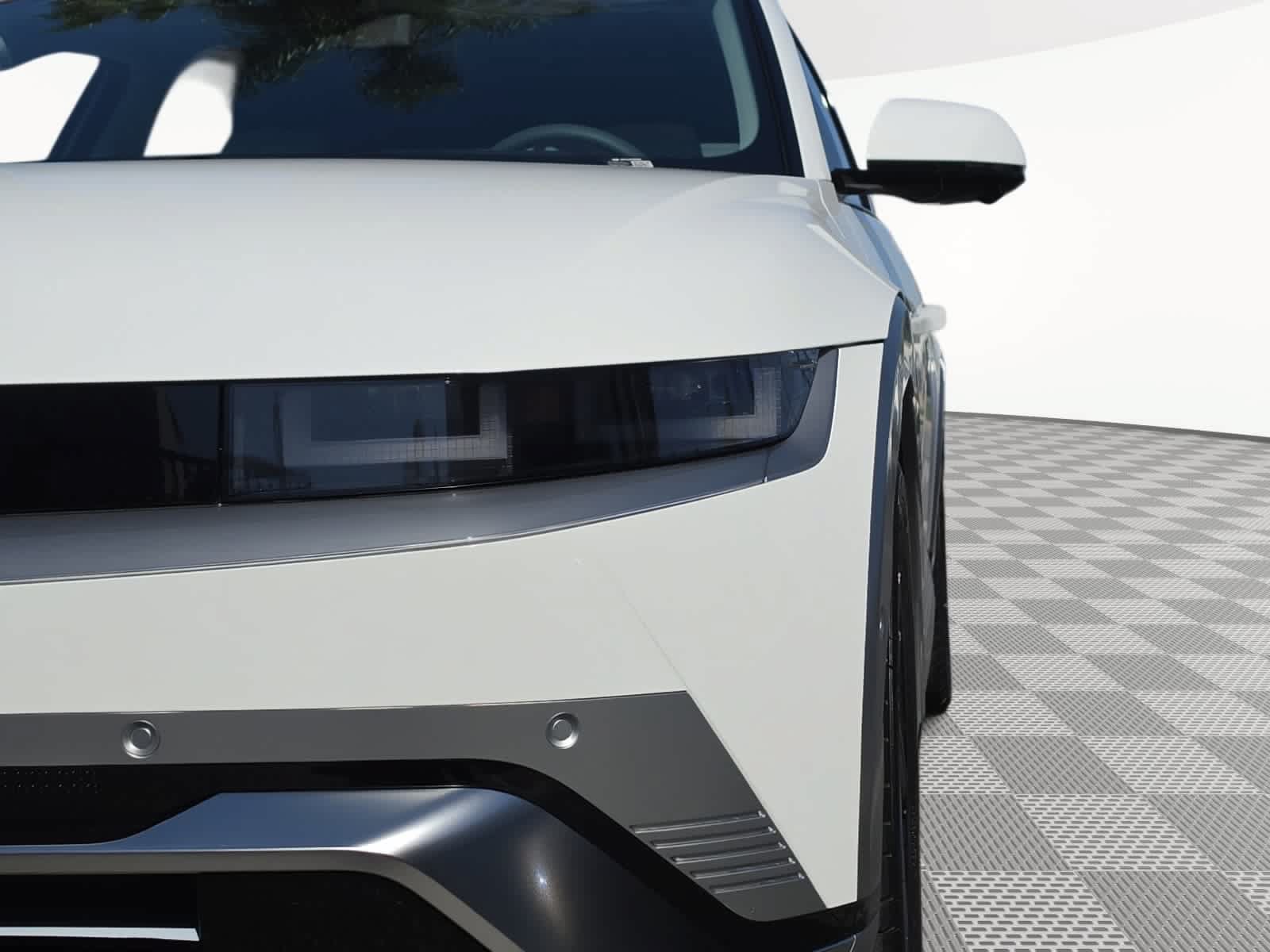 New 2027 Hyundai Ioniq 5 Limited RWD image 4