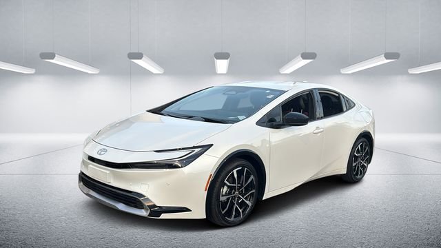 Used 2025 Toyota Prius XSE