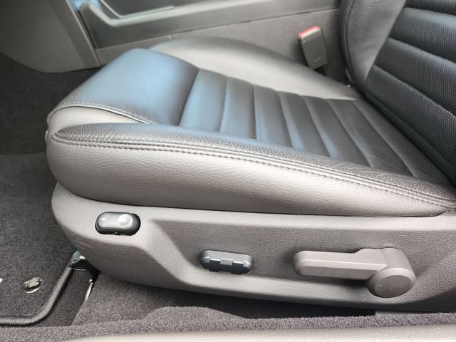 Used 2008 Ford Mustang Shelby GT500 RWD image 11