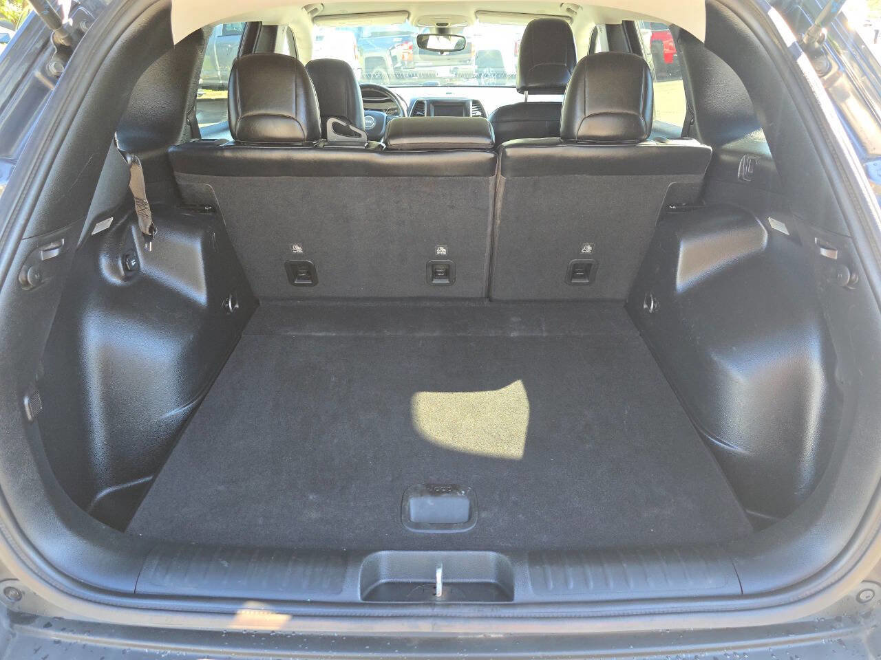 Used 2021 Jeep Cherokee Latitude Lux image 15