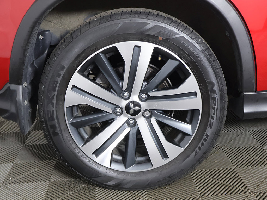 Used 2024 Mitsubishi Outlander Sport ES AWD/4WD image 16
