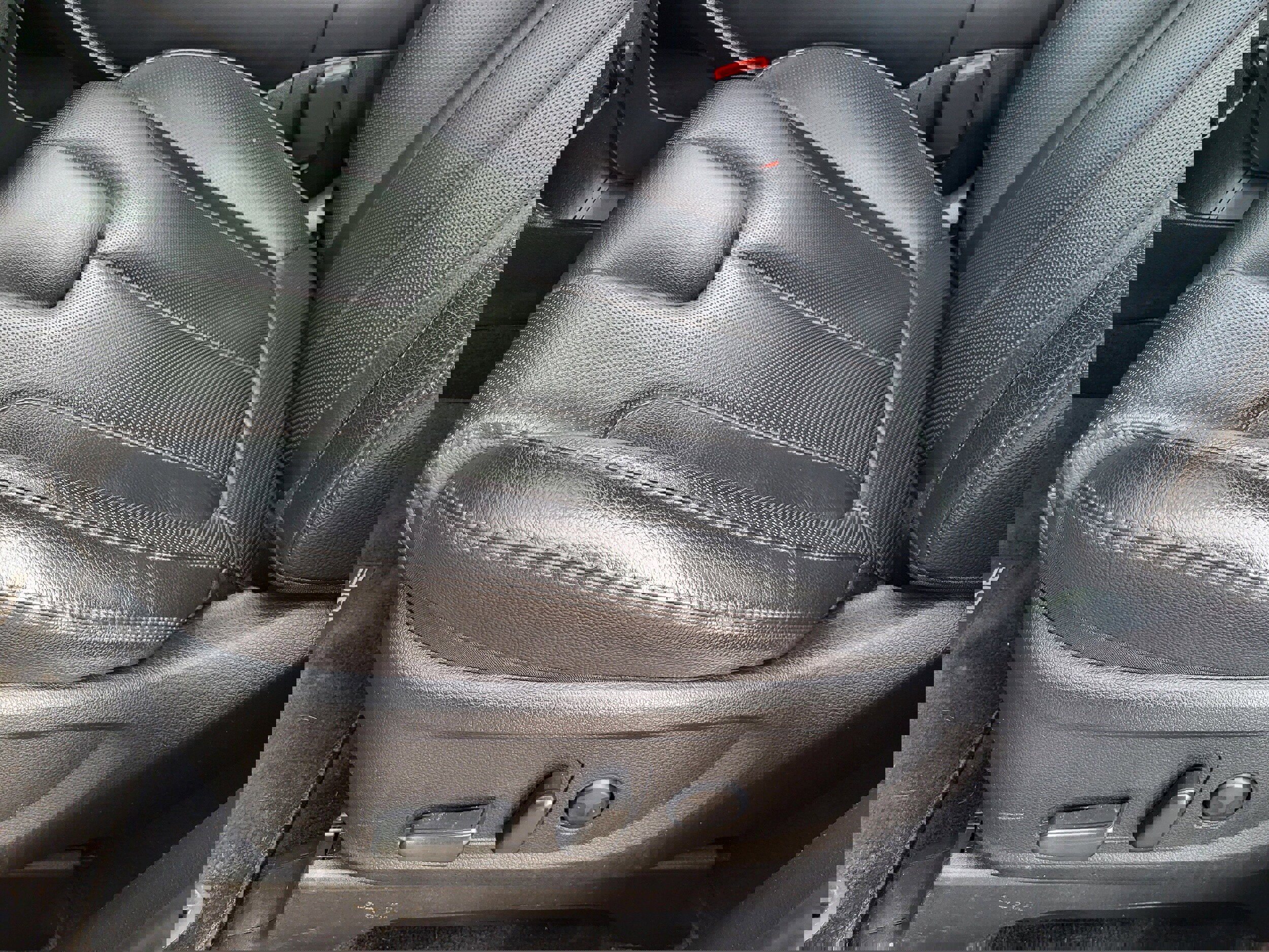 Used 2022 Hyundai Palisade SEL w/ Premium Package image 28