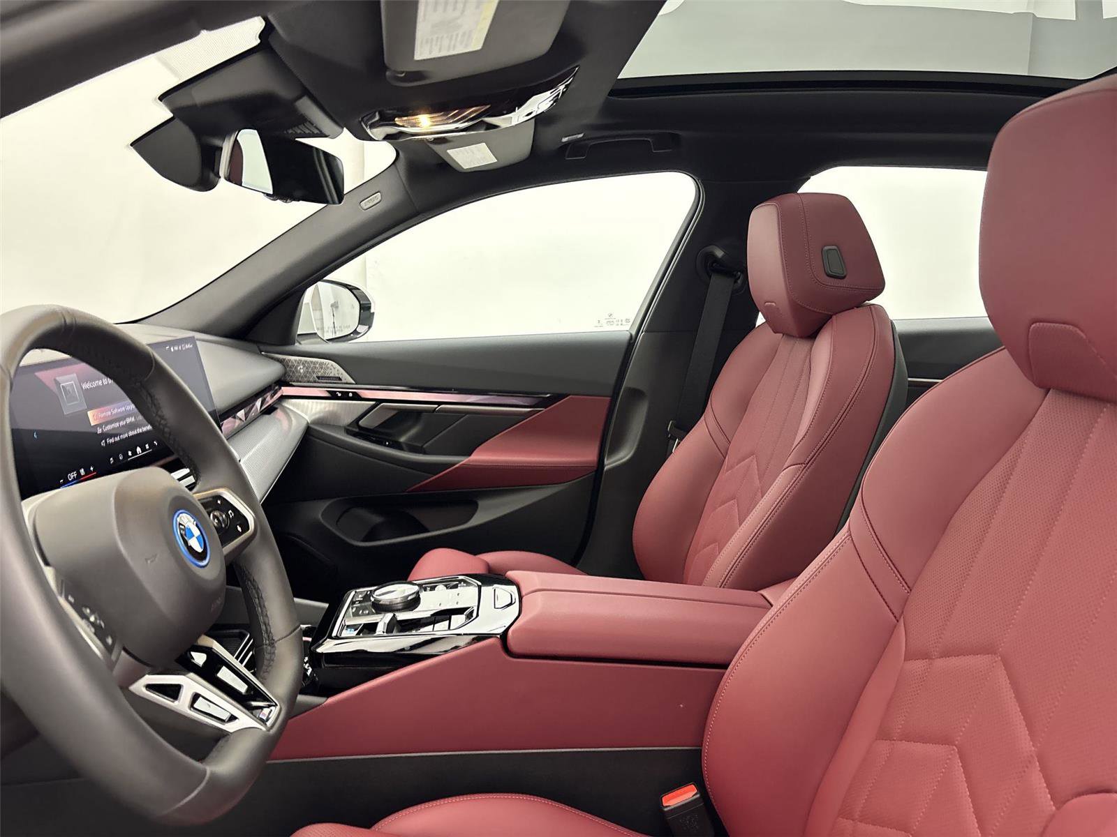 Used 2026 BMW i5 eDrive40 w/ M Sport Package RWD image 24