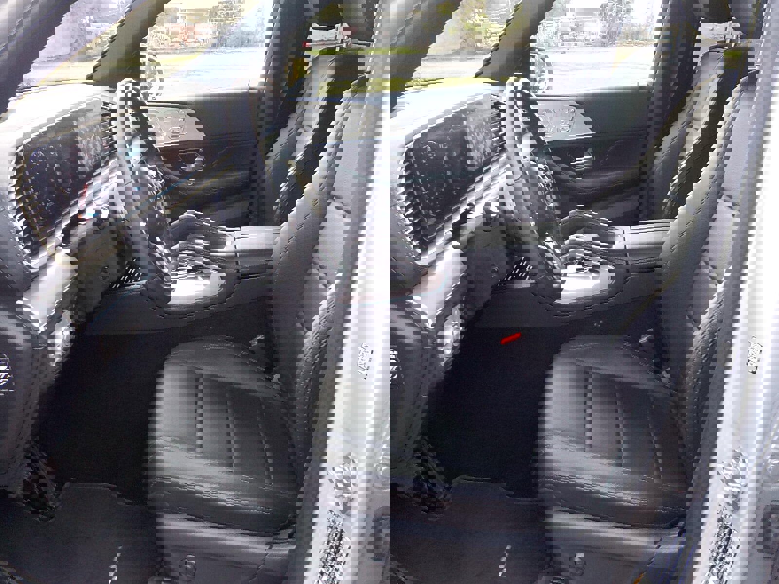 Used 2020 Mercedes-Benz GLE 350 4MATIC image 19