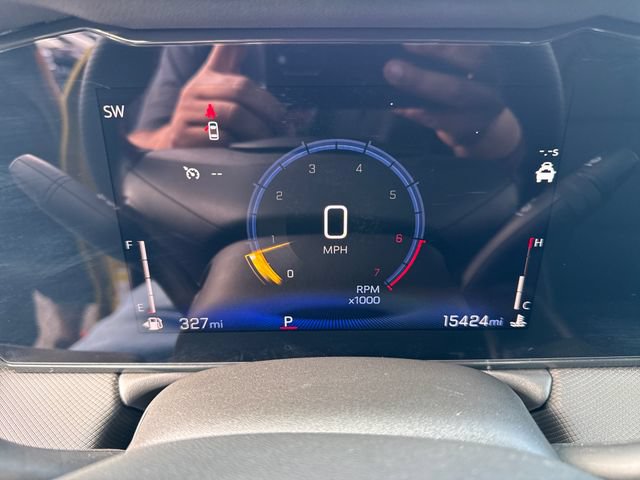 Used 2024 Chevrolet TrailBlazer RS w/ Convenience Package FWD image 17