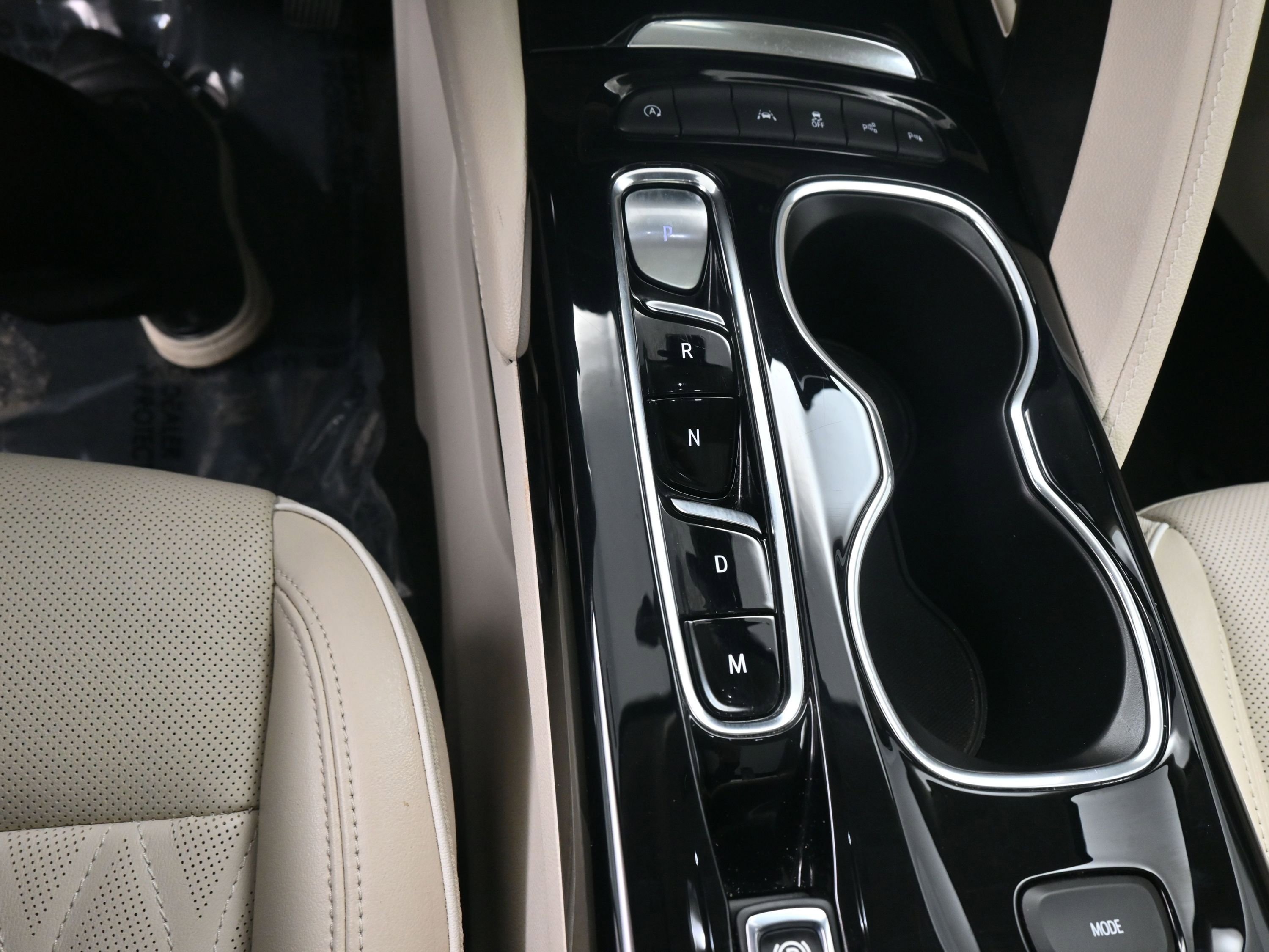 Used 2023 Buick Envision Avenir image 14