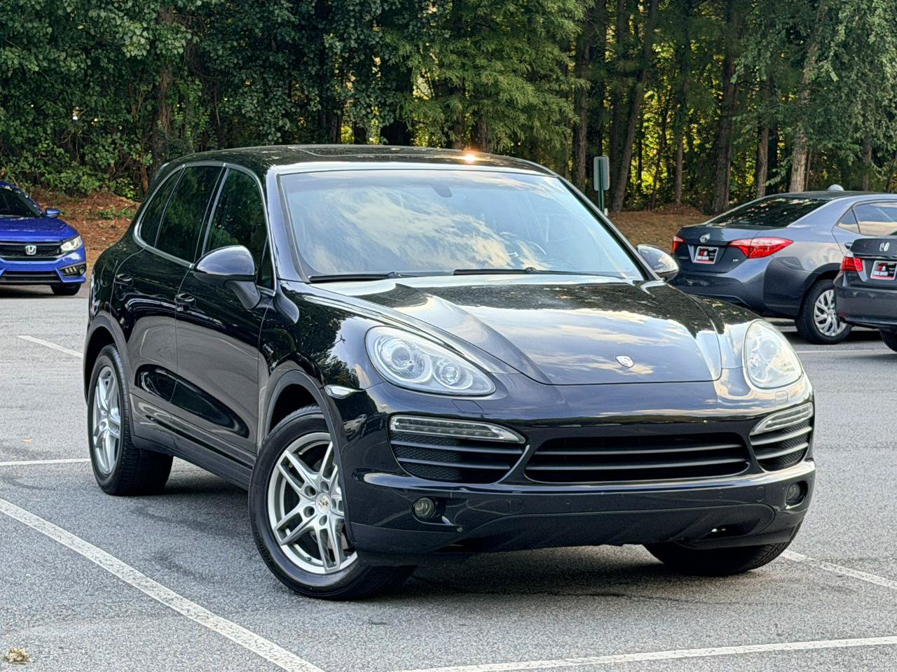Used 2012 Porsche Cayenne S AWD/4WD image 3