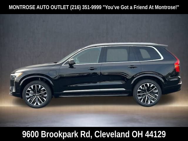 New 2026 Volvo XC90 T8 Ultra w/ Protection Package Premier image 3