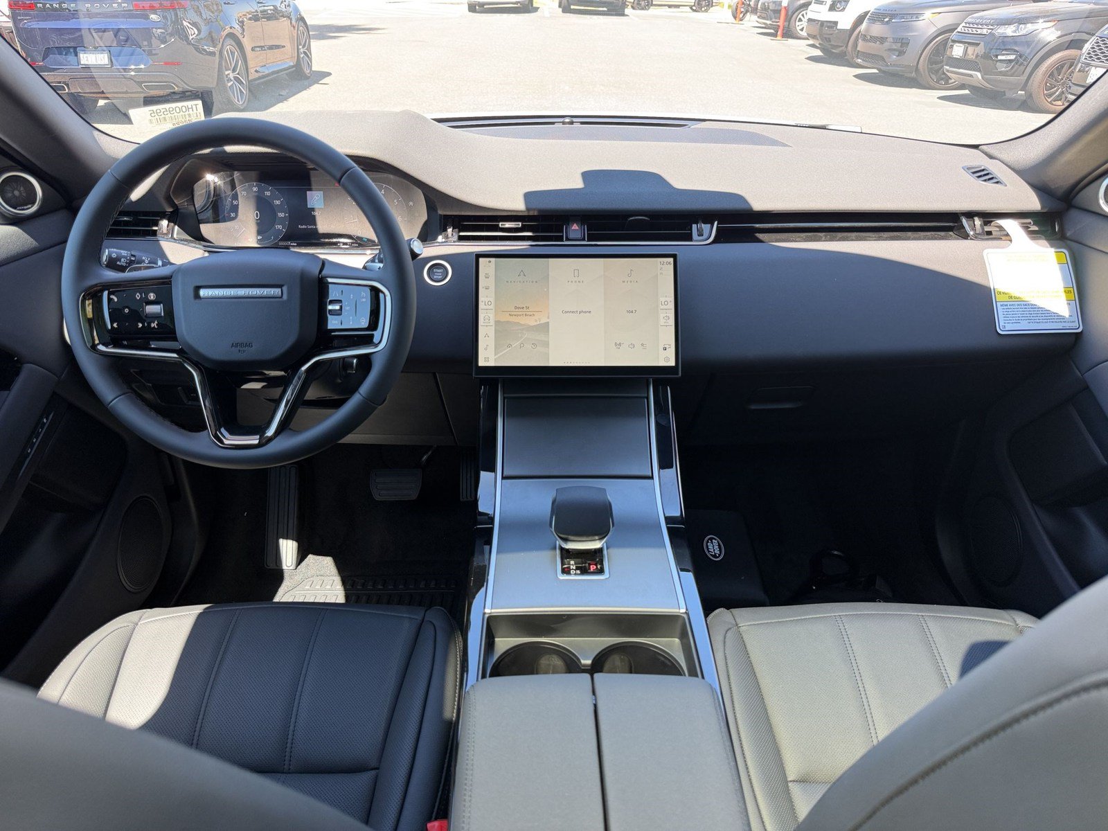 New 2026 Land Rover Range Rover Evoque S AWD/4WD image 15