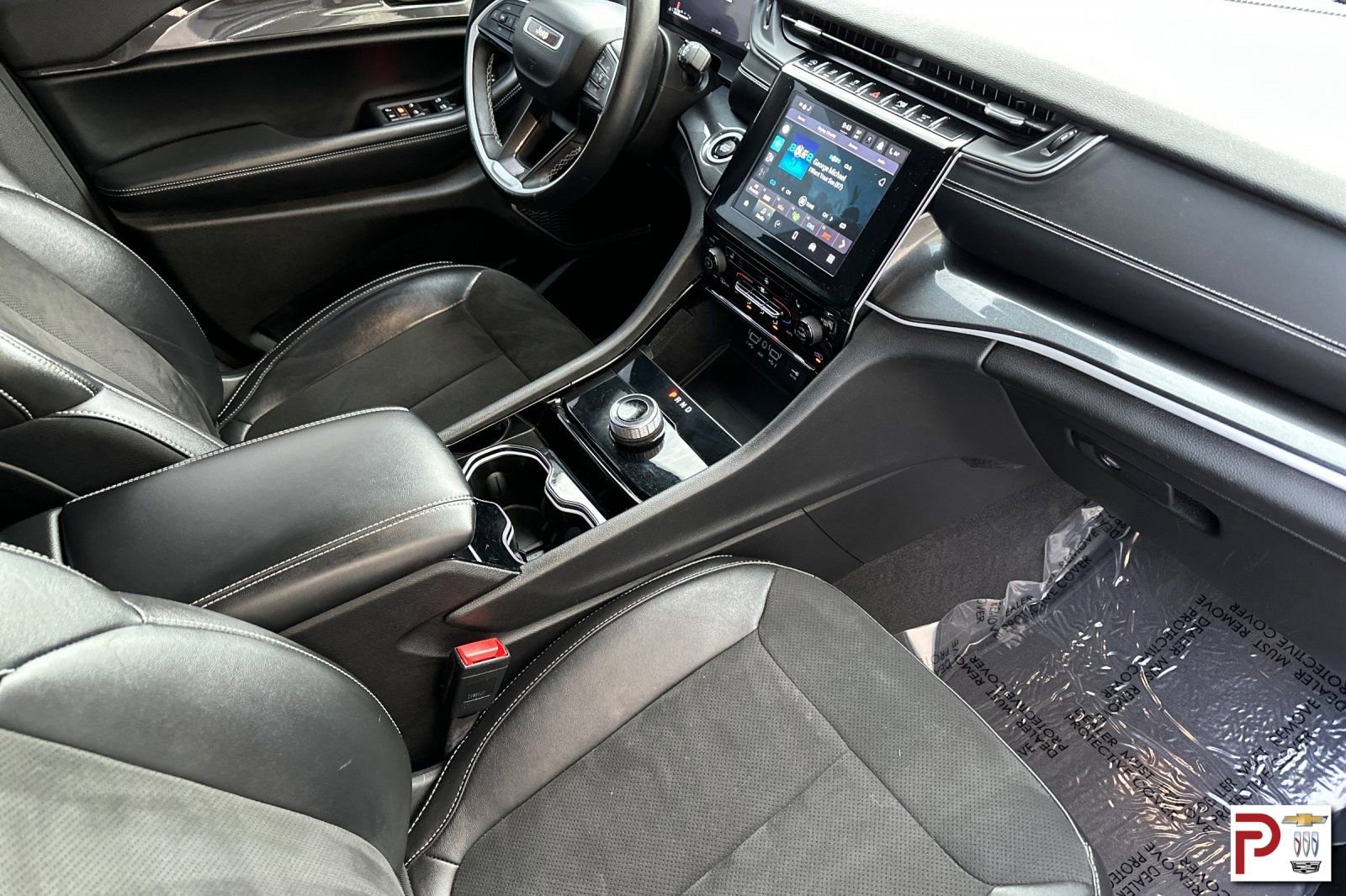 Used 2022 Jeep Grand Cherokee L Laredo image 21